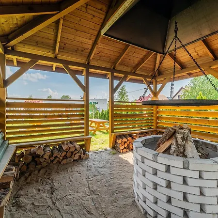 Comfortable Homes Near The Sea, Pool