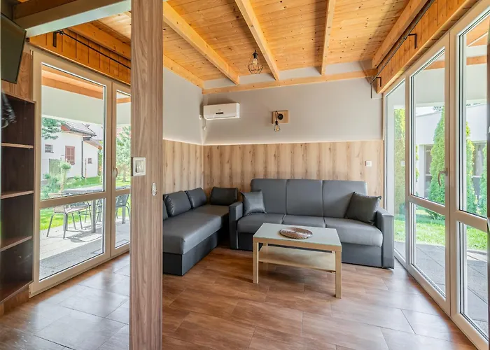 Comfortable Homes Near The Sea, Pool * Sianozety