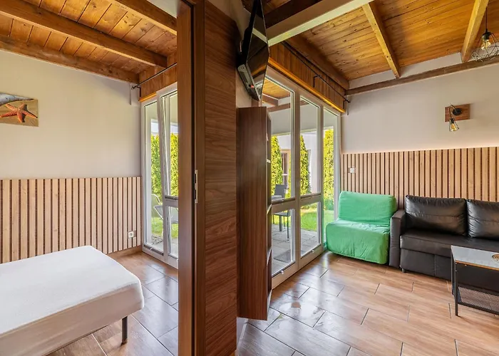 Comfortable Homes Near The Sea, Pool * Sianozety