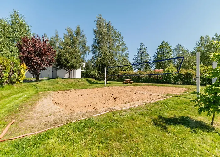 Comfortable Homes Near The Sea, Pool *