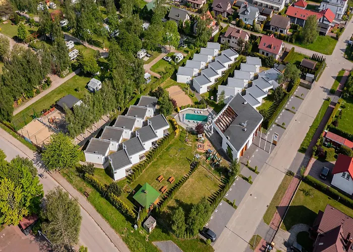 Comfortable Homes Near The Sea, Pool