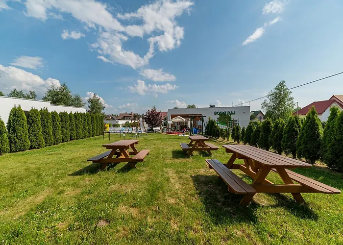 Comfortable Homes Near The Sea, Pool Sianozety